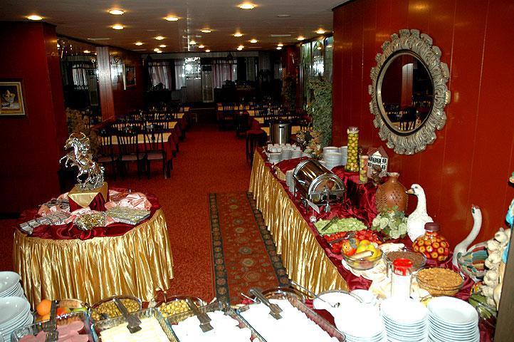 Turist Hotel Анкара Ресторант снимка