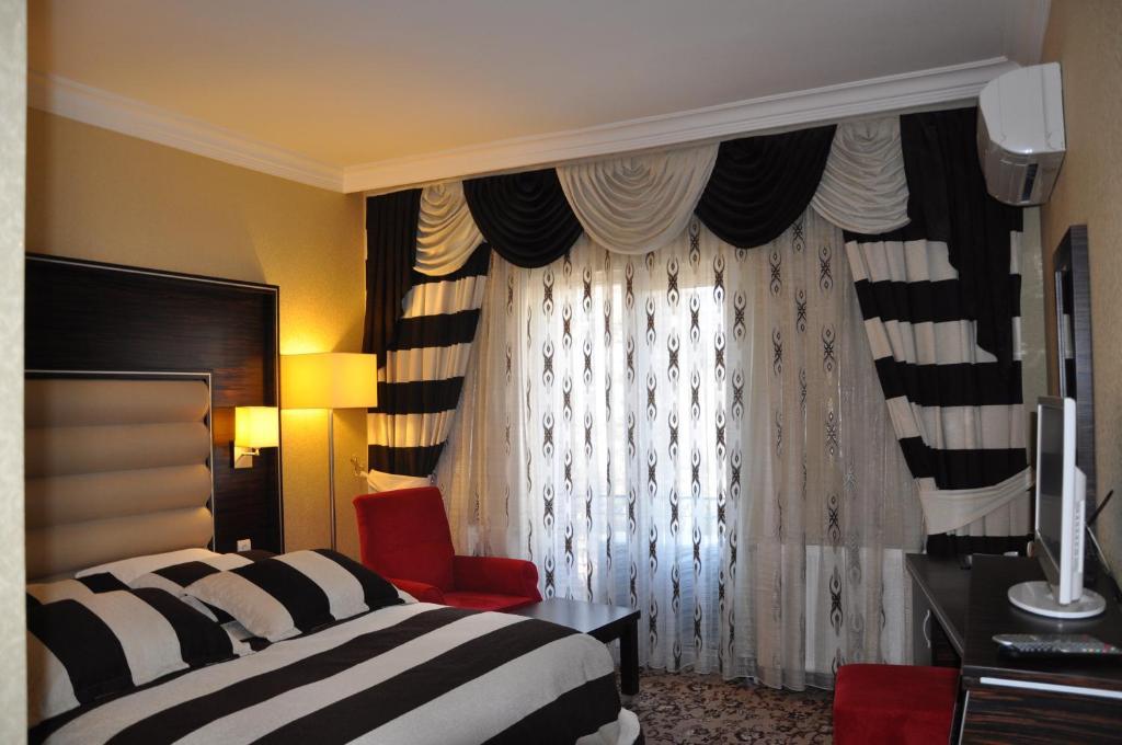 Turist Hotel Анкара Стая снимка